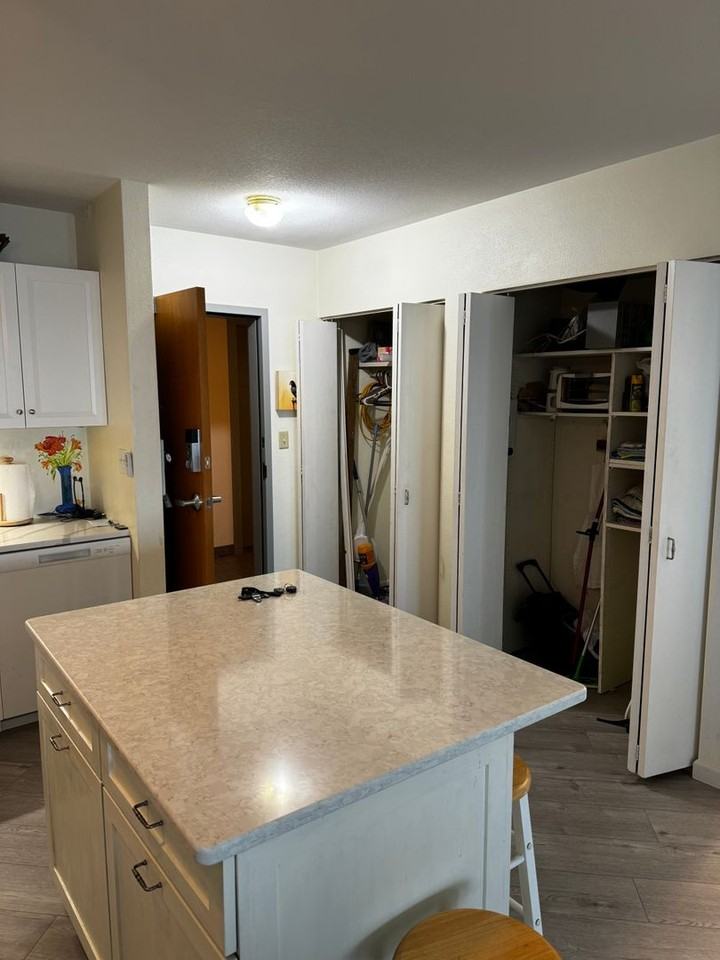 315 Park Lake Blvd - Photo 3 of 14