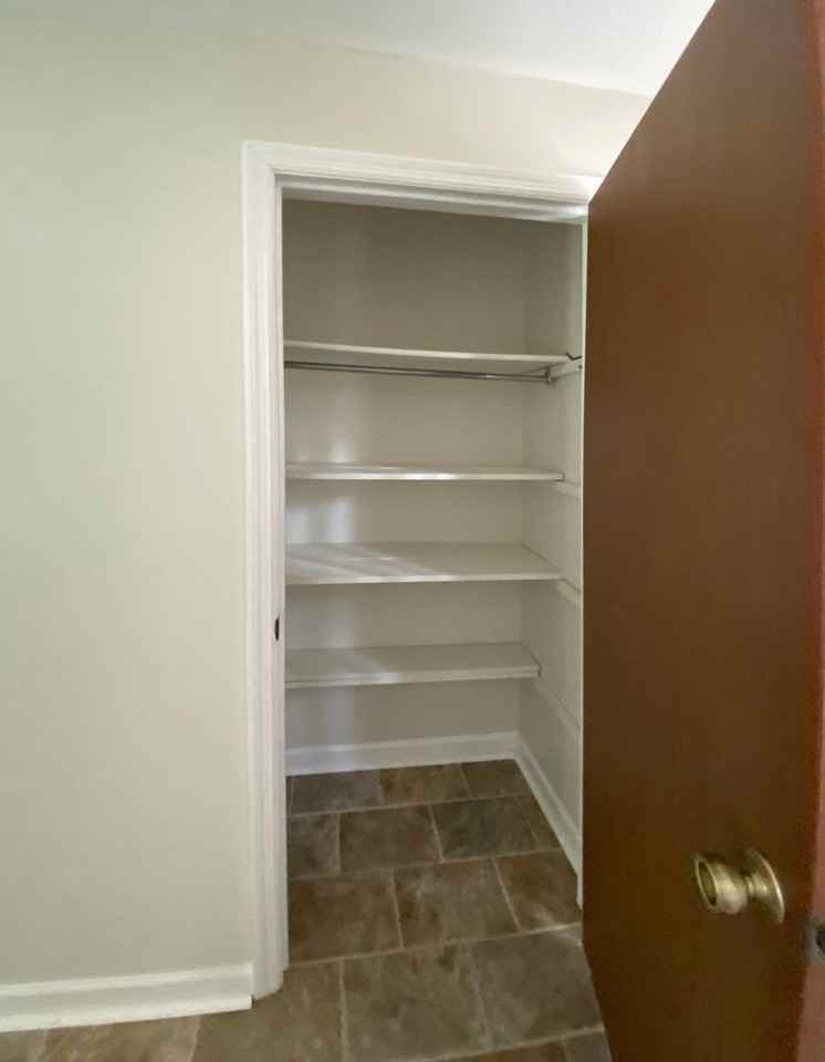 1552 Samara Glen Way - Photo 6 of 18