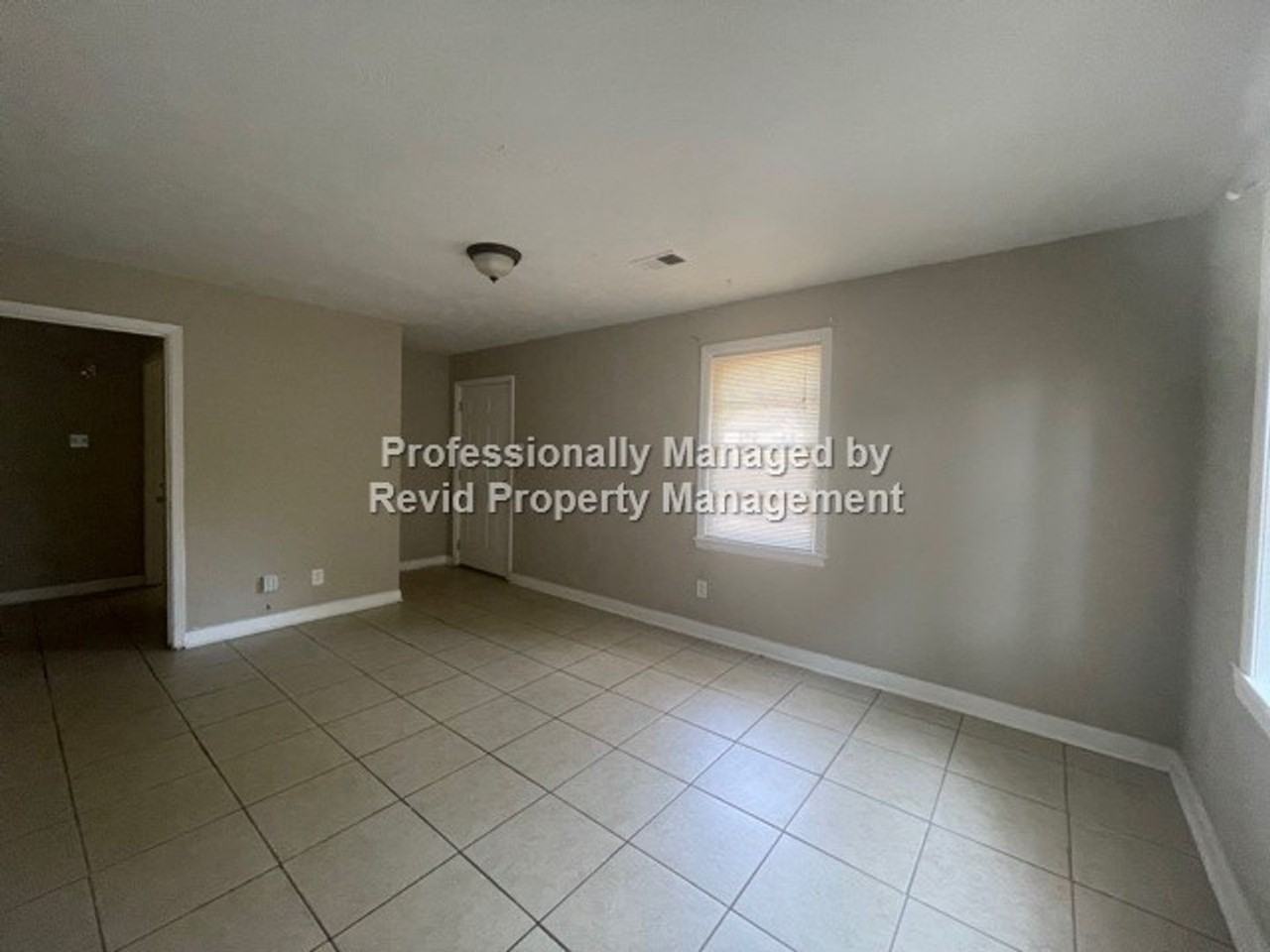 4369 Reed Ave - Photo 4 of 12