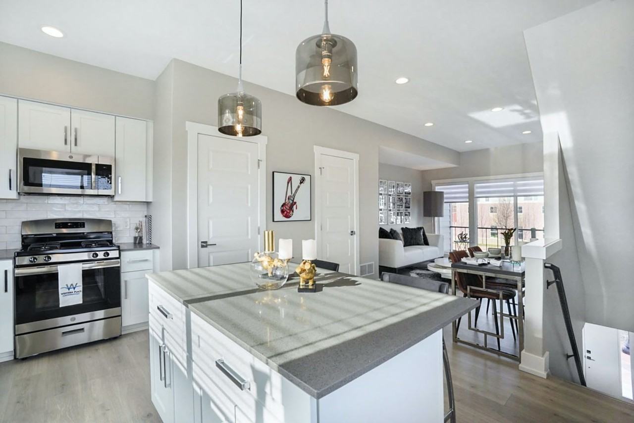 255 W Western Ave - Photo 6 of 23