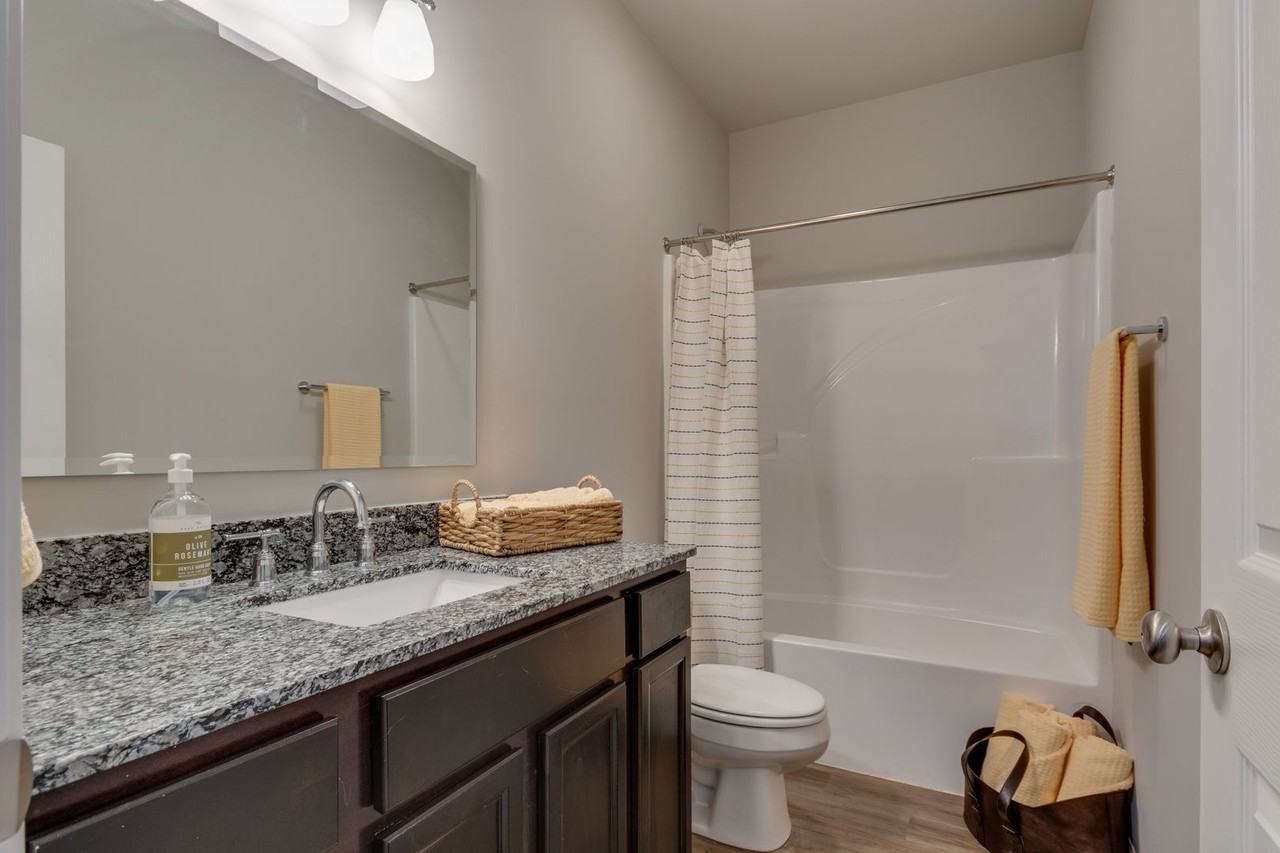 08-RC - Photo 3 of 20