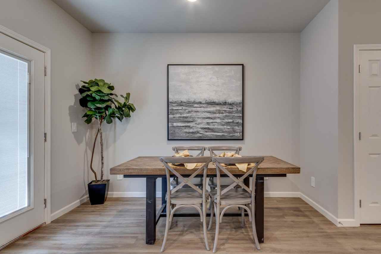 08-RC - Photo 2 of 20