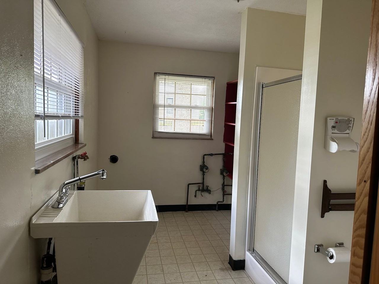 3000 Morningside Ave - Photo 2 of 9