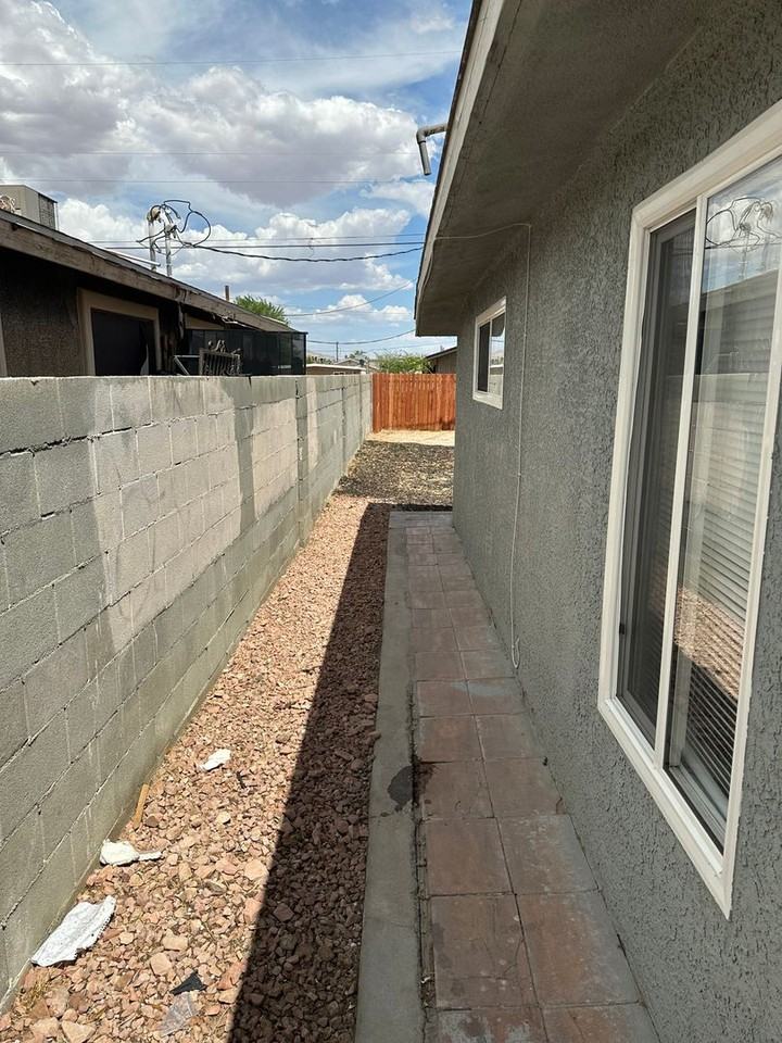 2522 Salt Lake St - Photo 2 of 19