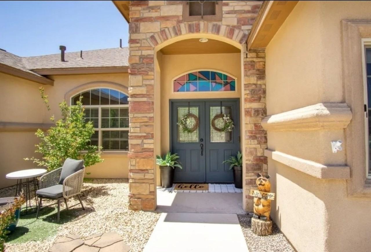 2701 Palo Pinto - Photo 2 of 27