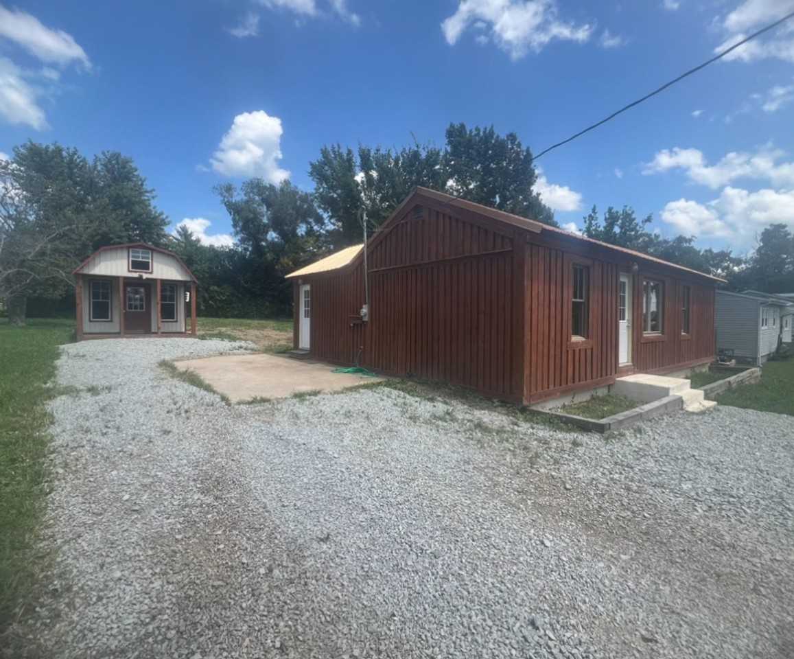 1237 E Karsch Blvd - Photo 2 of 33