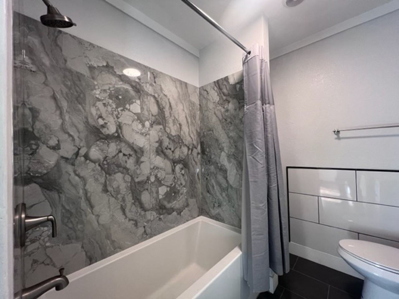 1932 W 76th St - Photo 3 of 22