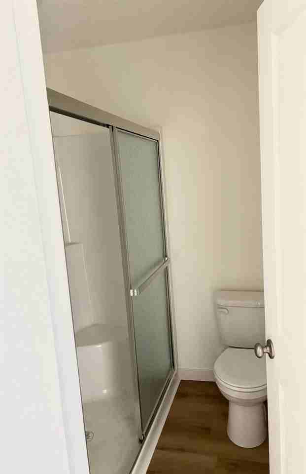 8505 Ne 5th St - Photo 3 of 20