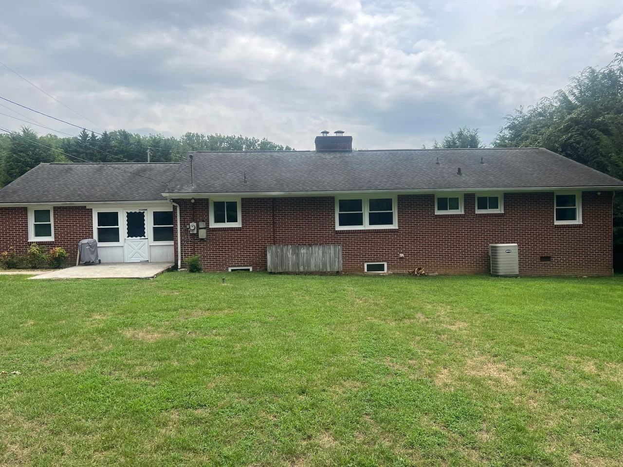 751 Dogwood Ln - Photo 2 of 50