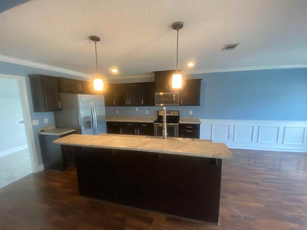 26 Kinlock Ct - Photo 3 of 21