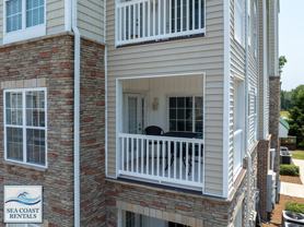 300 Gateway Condos Dr - Photo 1 of 1