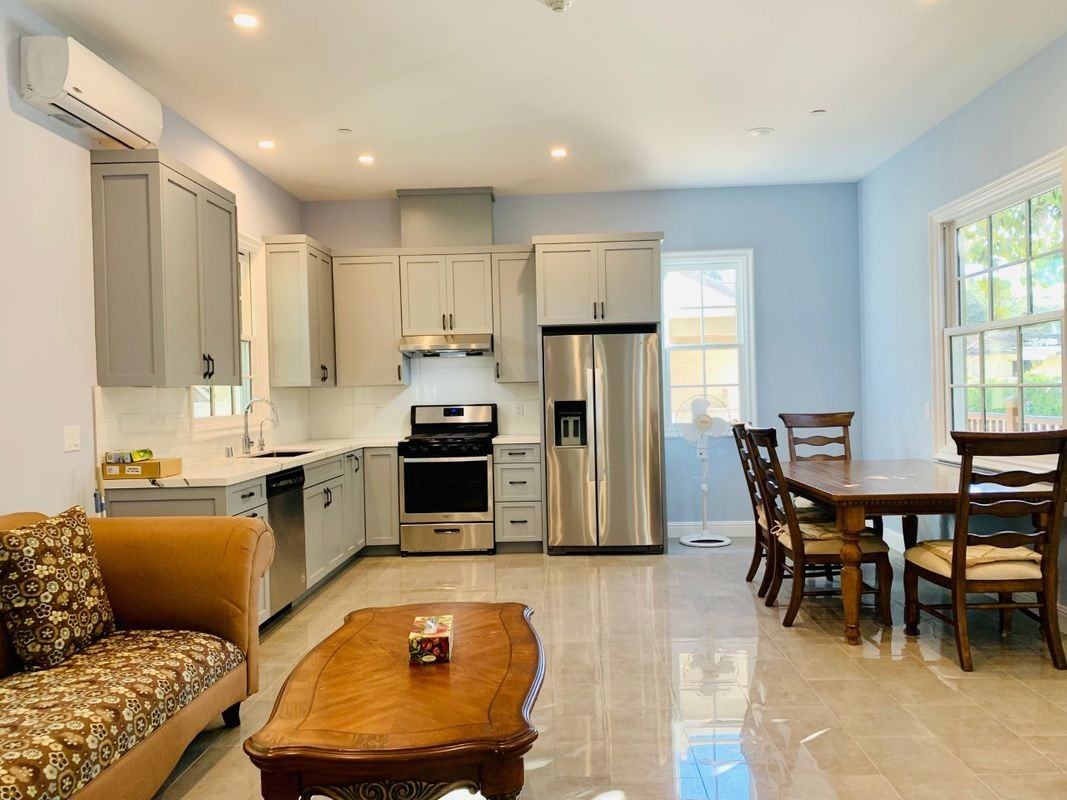 2335 Longden Dr - Photo 2 of 7