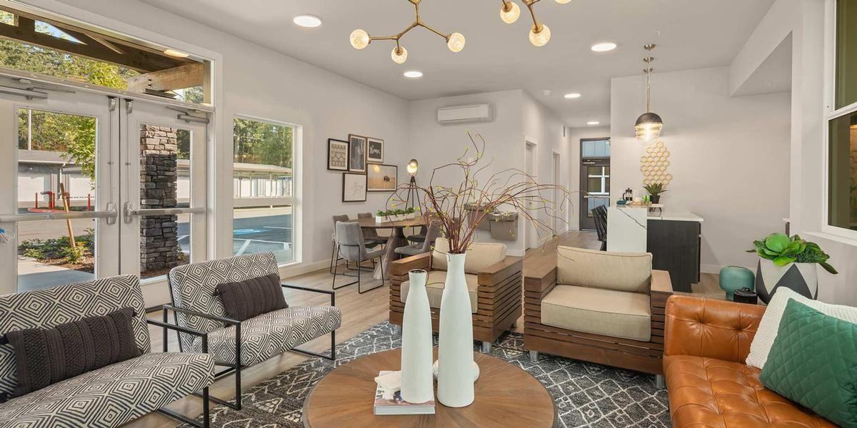 7722 176th St E - Photo 5 of 22