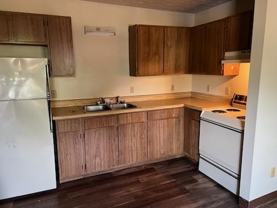 3242 Old Hartford Rd Apt 10 - Photo 1 of 1