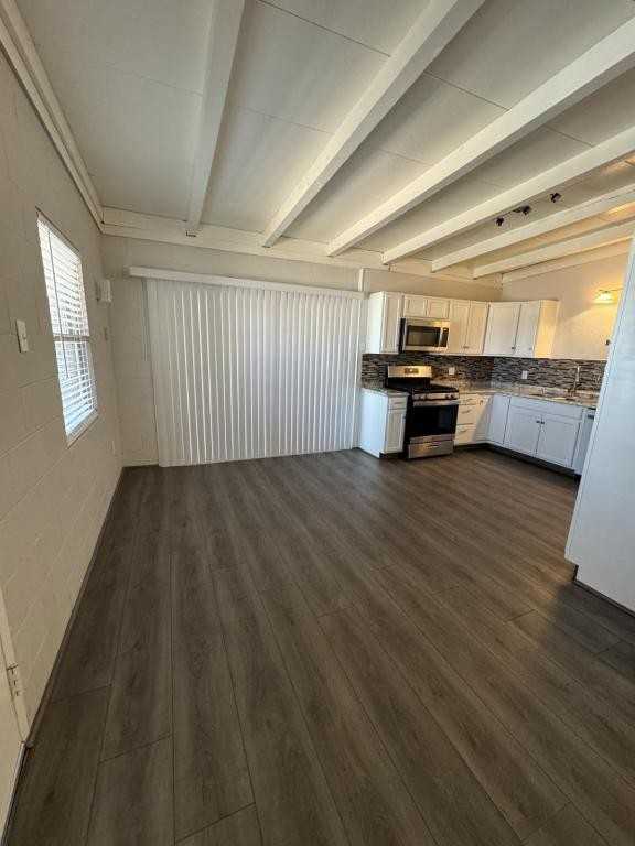 1918 Miami Ave - Photo 4 of 9