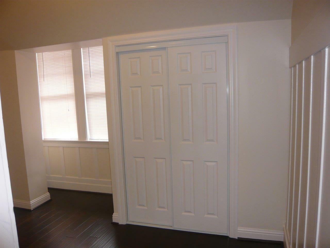 1440 Sacramento St #1 - Photo 4 of 7