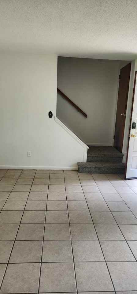 257 Peyton Pl Sw #1 - Photo 7 of 9