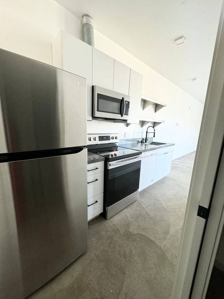 2995 B Street - Photo 7 of 41
