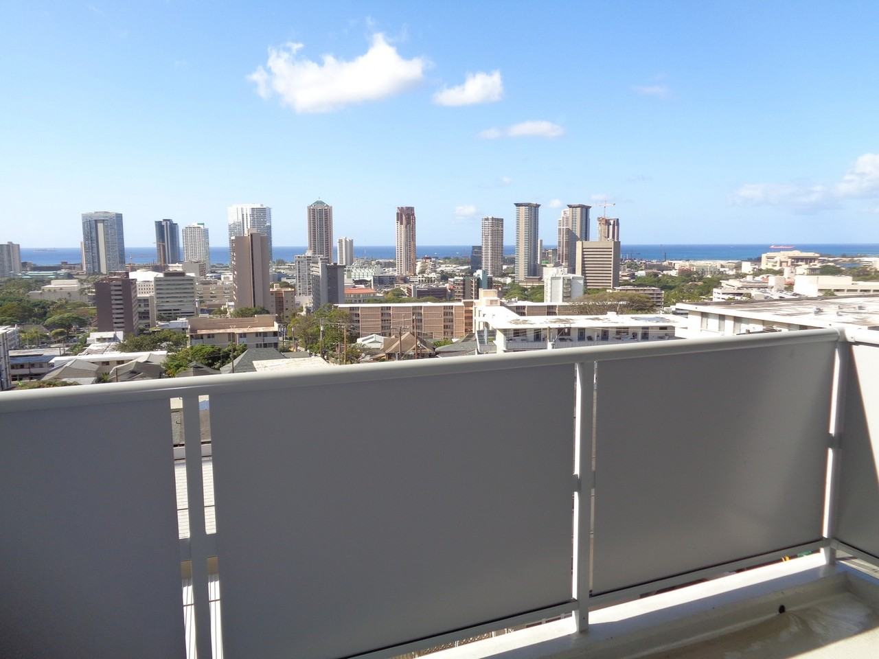 p2152k - Photo 2 of 16