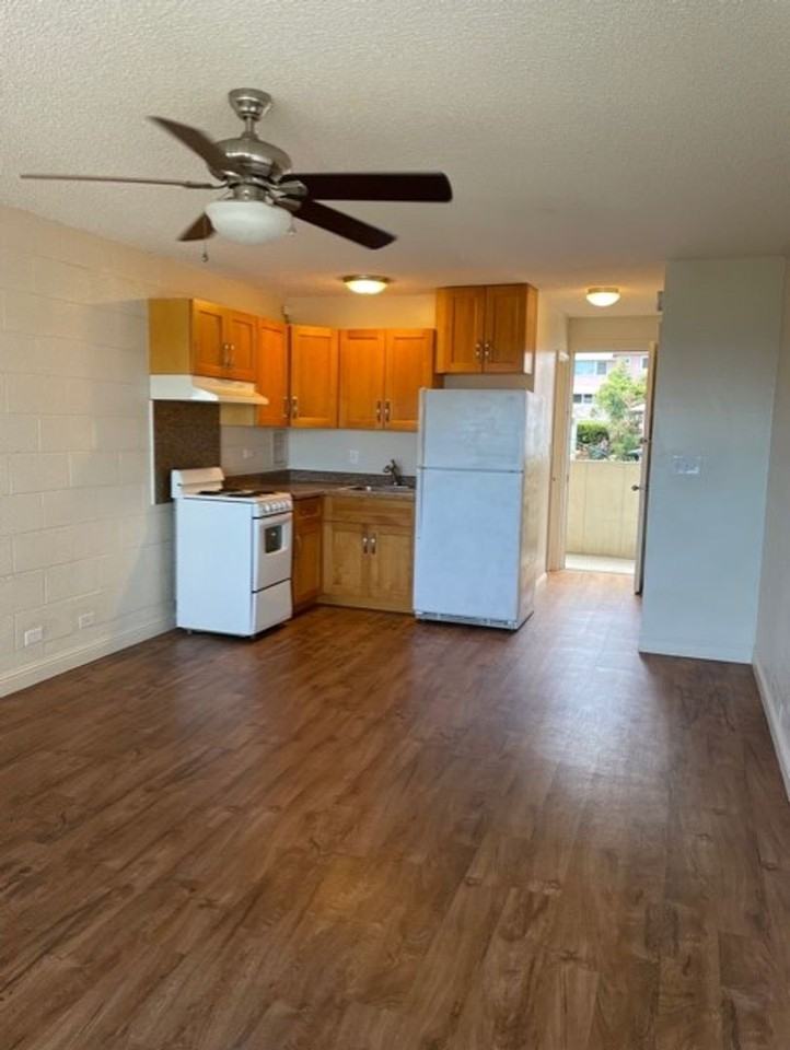 p2152k - Photo 3 of 16