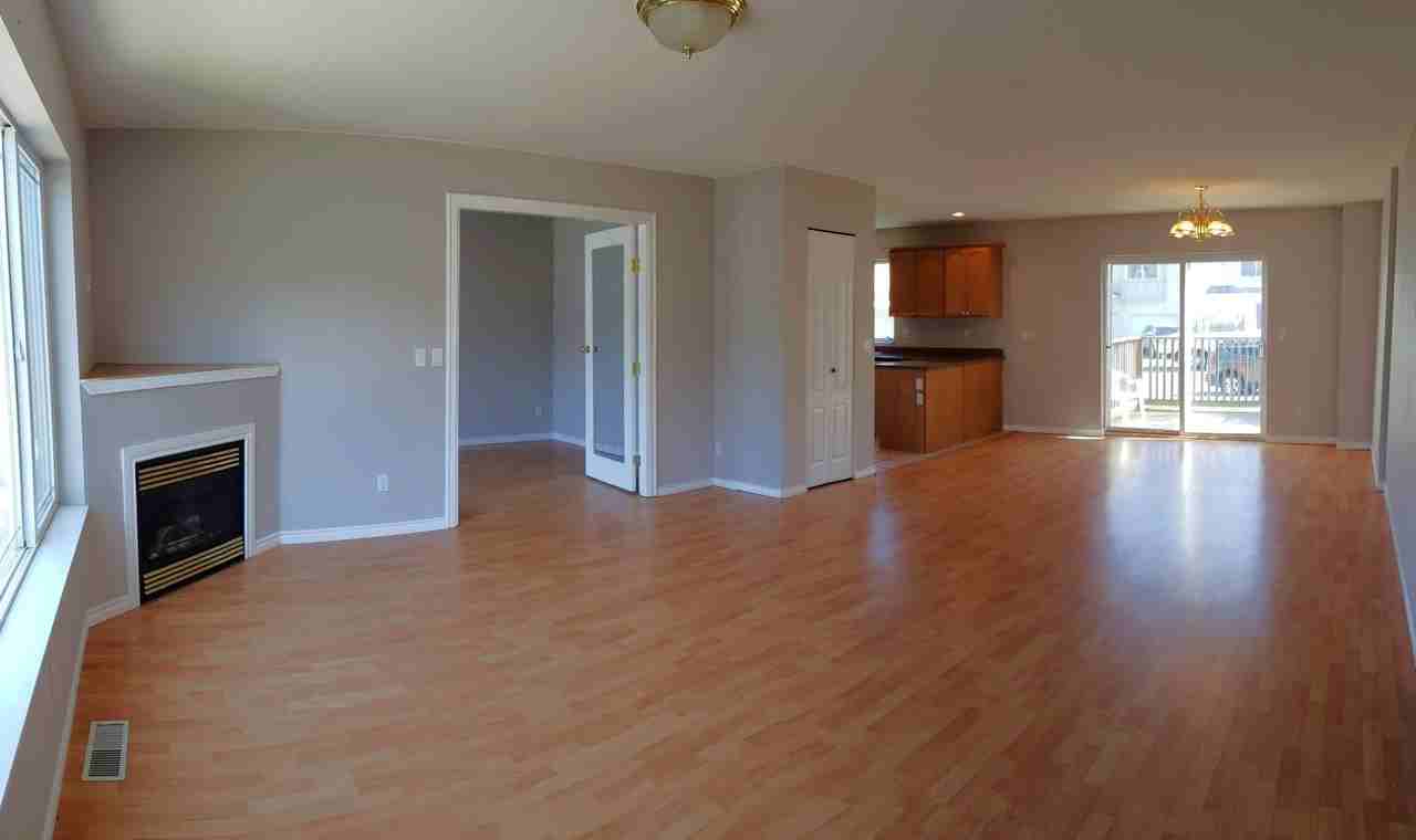 4244 Archer Dr - Photo 3 of 28