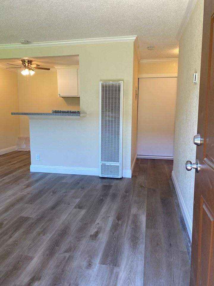 2501 Edison Avenue - Photo 5 of 17