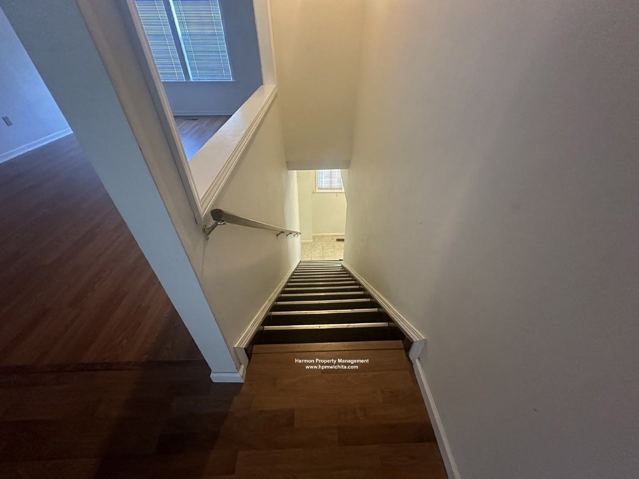 1511 N Vassar Ave - Photo 2 of 8