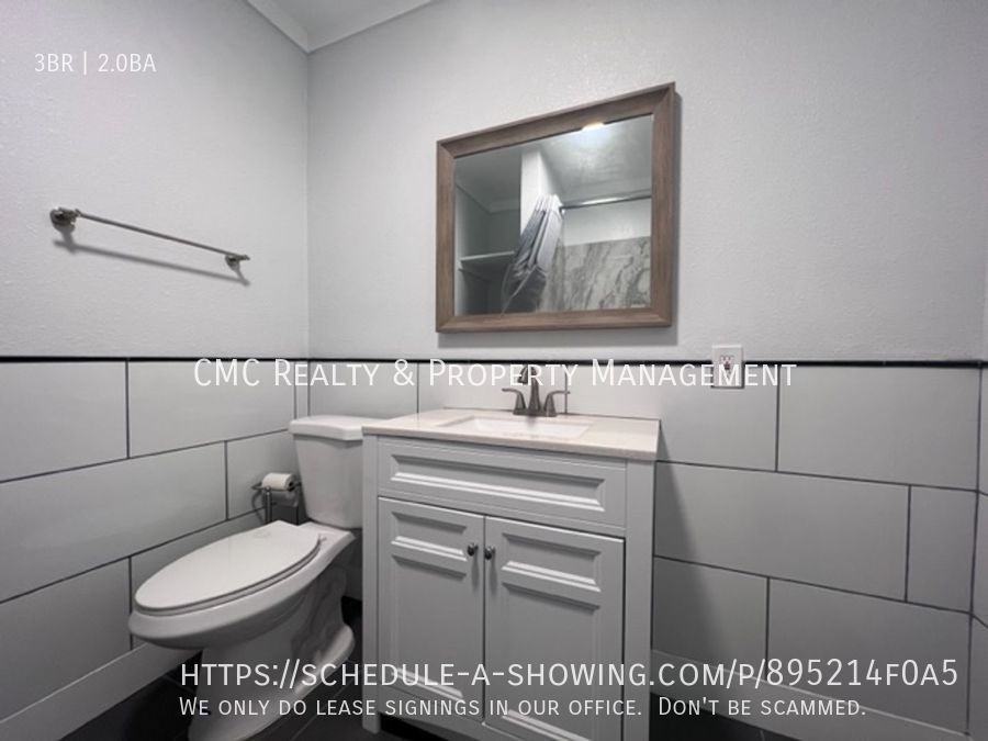 1932 W 76th St - Photo 4 of 21