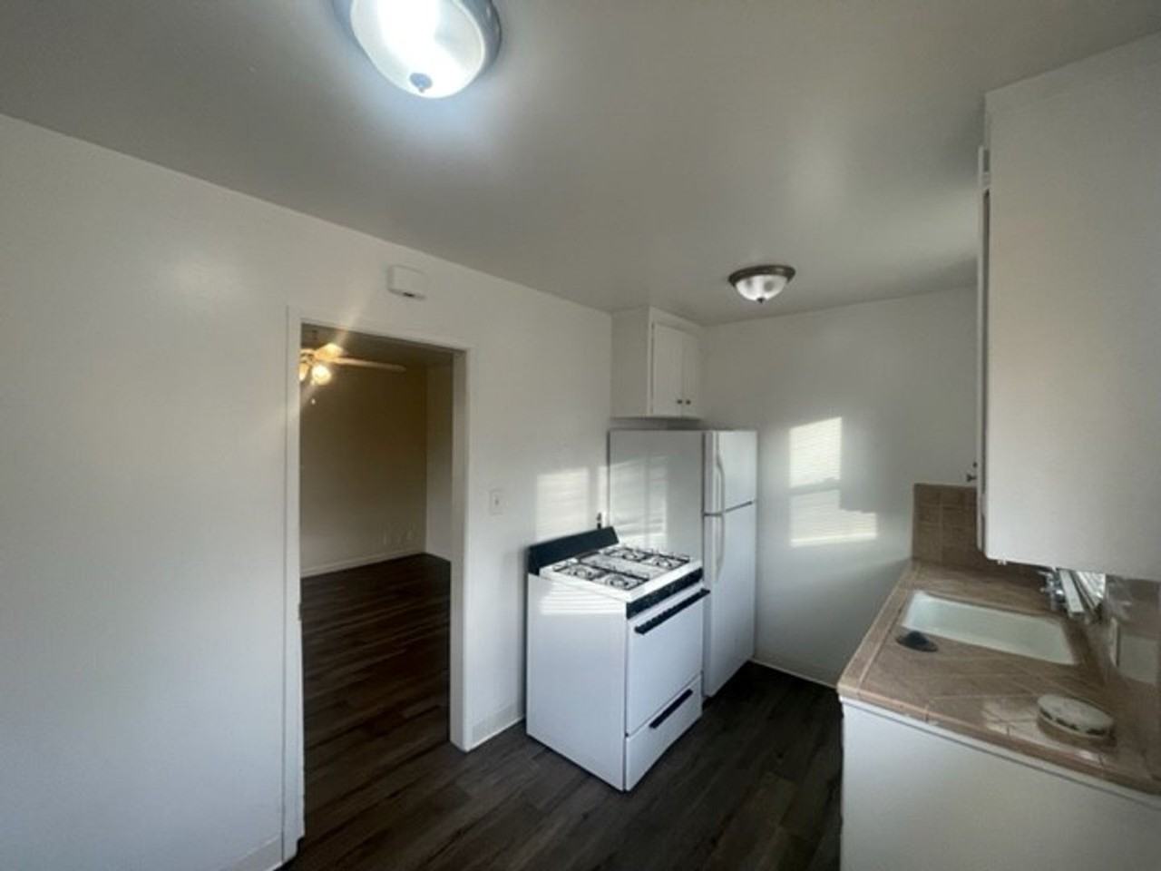 053 - 497 Leigh Ave - Photo 2 of 10