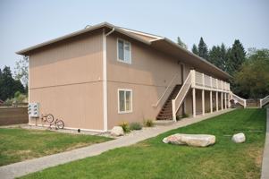 featured image of 615 W Hayden Ave