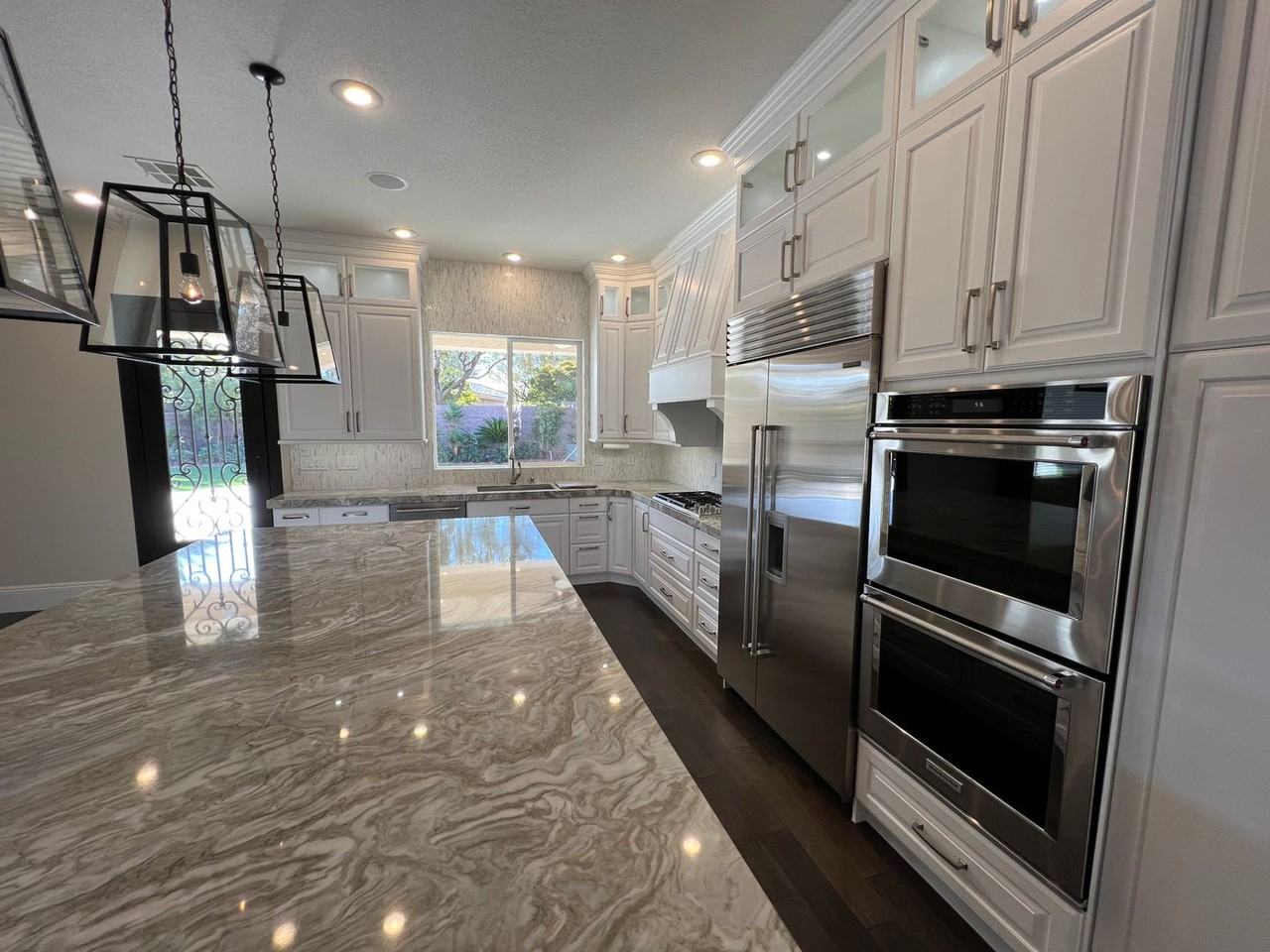 10895 Iris Canyon Ln - Photo 3 of 50