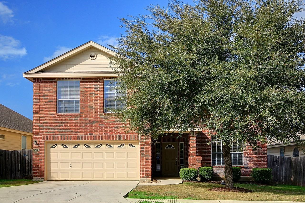 4531 Bethel Bnd - Photo 2 of 36