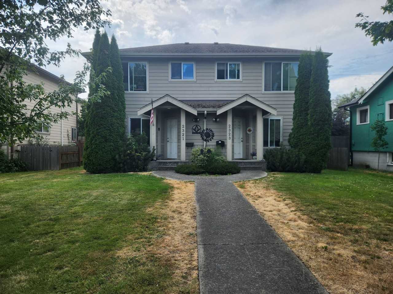 2321/2323 Lincoln Street - Photo 2 of 14