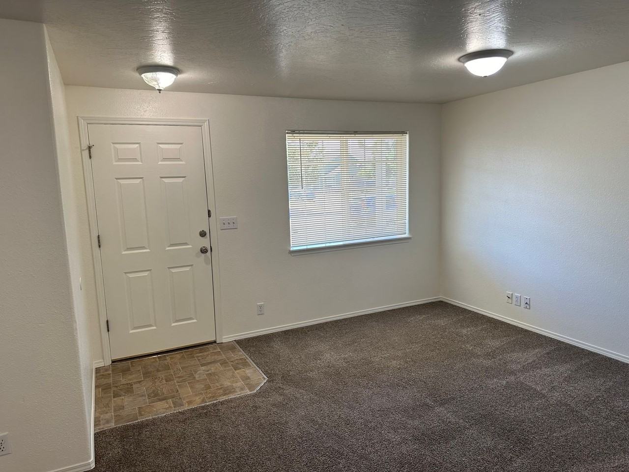 4106 Virginia Ave - Photo 3 of 25