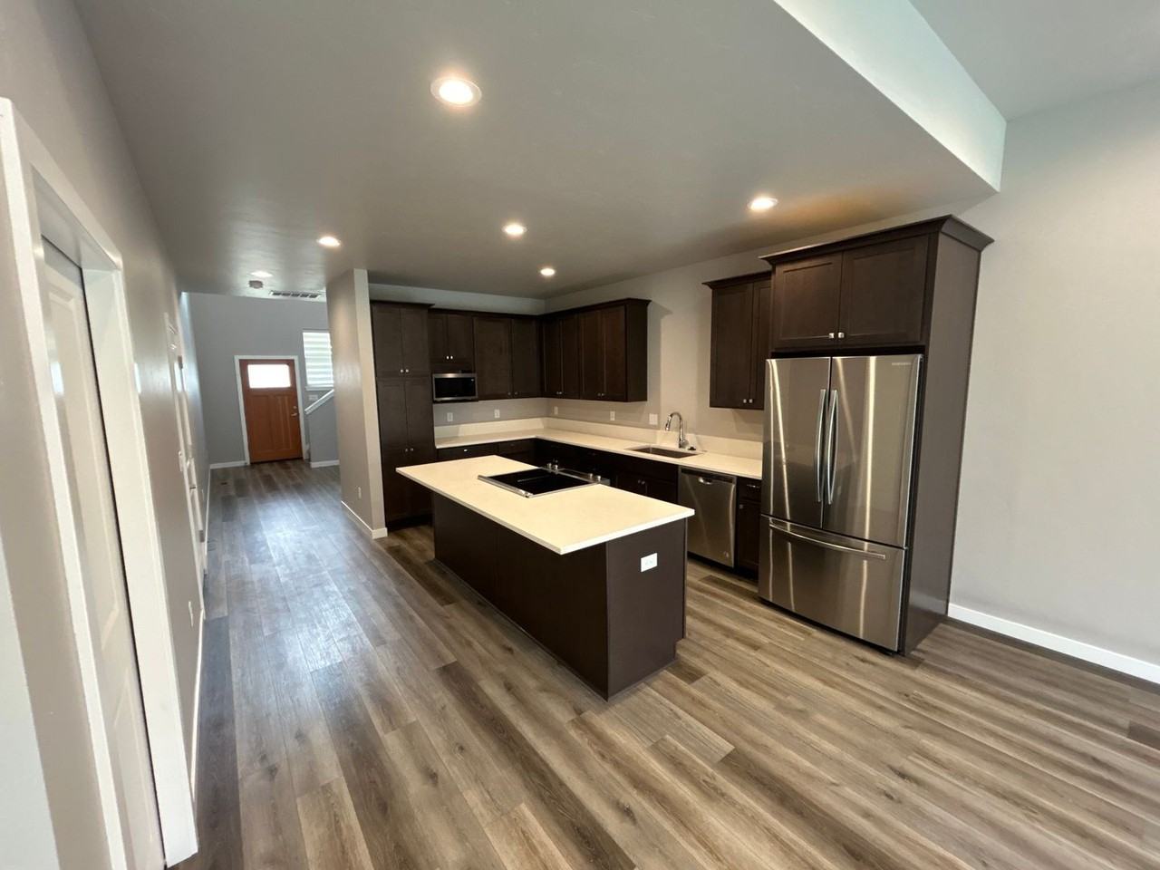 3674 Sw Badger Ave - Photo 6 of 18