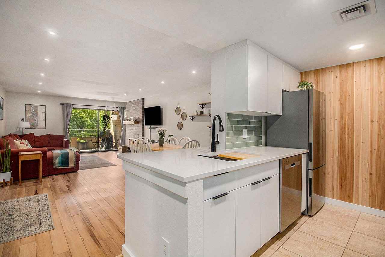 800 N Pearl St #405 - Photo 7 of 21