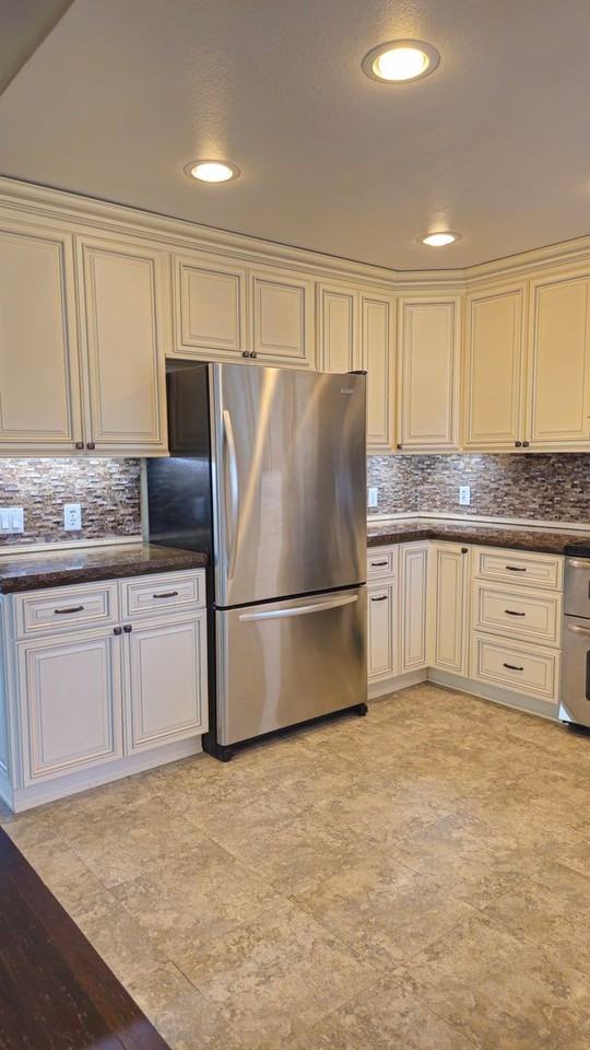 204 South 86th Place - Photo 2 of 35