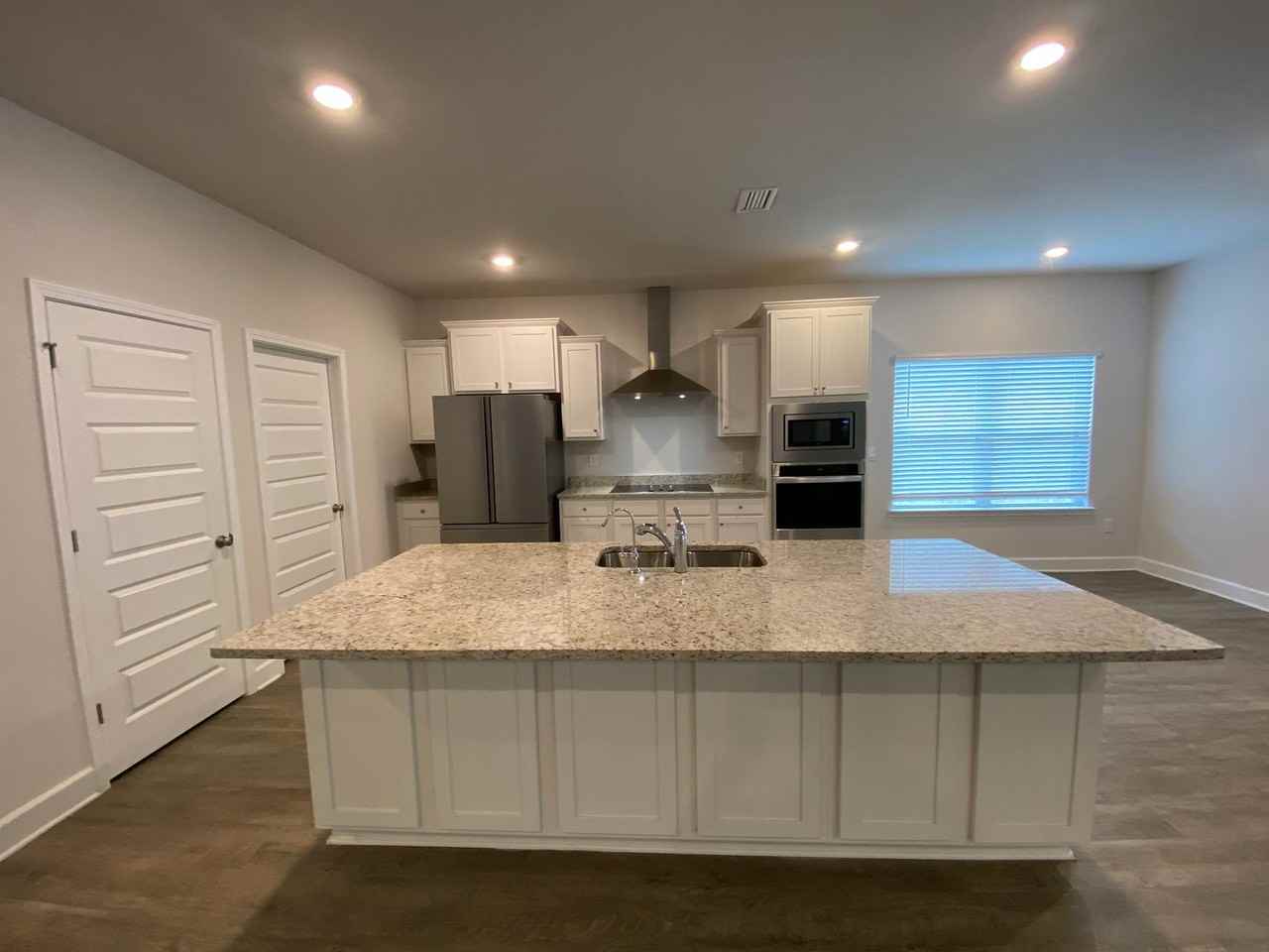 3033 Rachel Pl - Photo 5 of 24