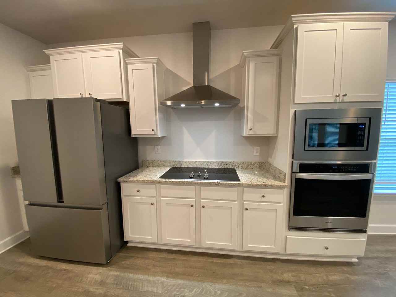 3033 Rachel Pl - Photo 6 of 24
