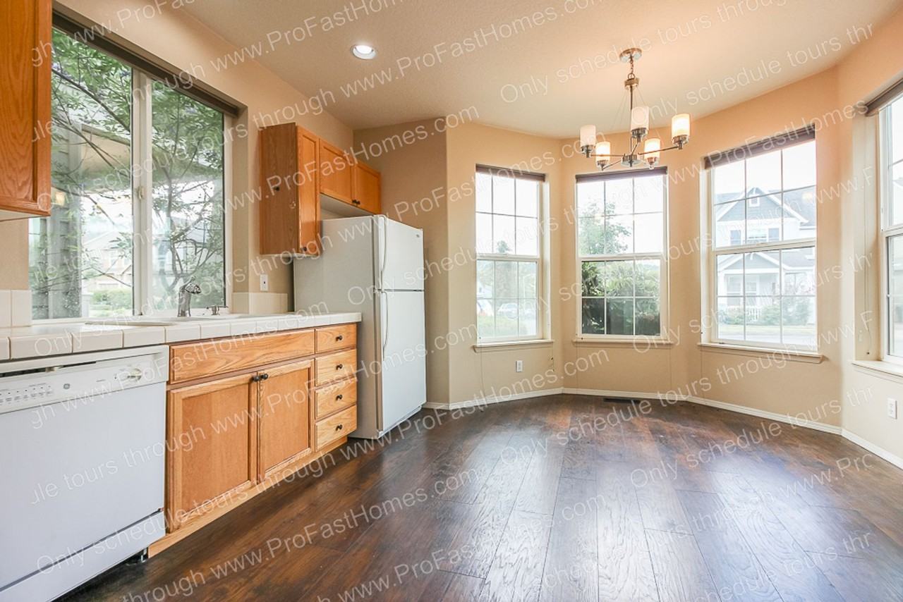 20703 Sw Rosemount St - Photo 6 of 26