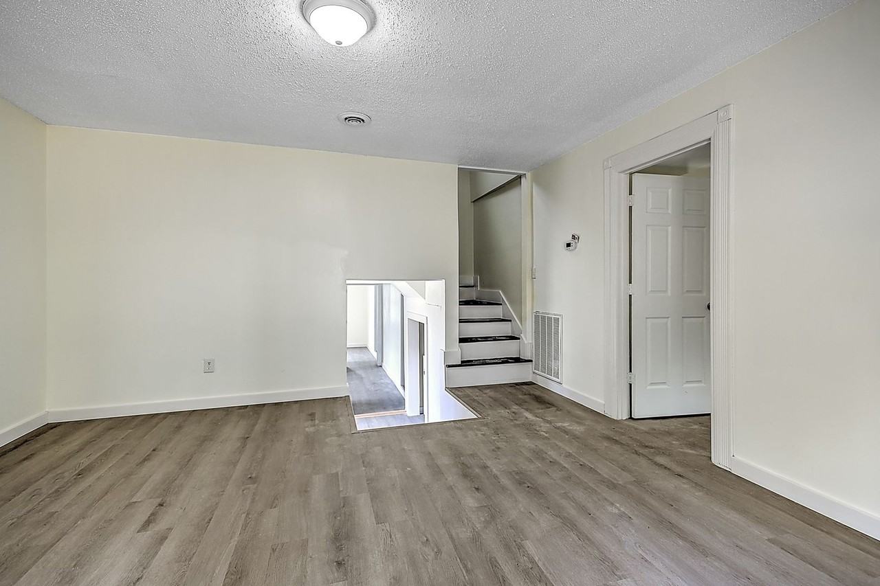 1806 Anderson St - Photo 7 of 46