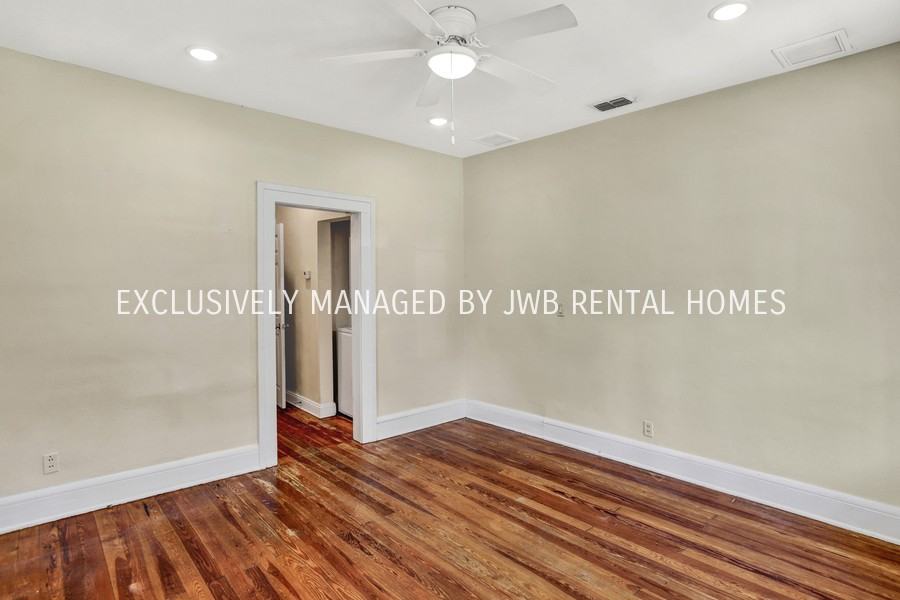 4315 Appleton Ave - Photo 3 of 8