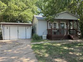 featured image of 1240 E Walnut St #NA