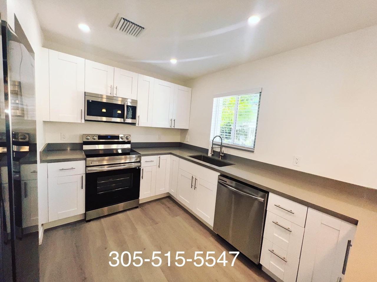 7128 Sw 22nd St #7130 - Photo 4 of 15