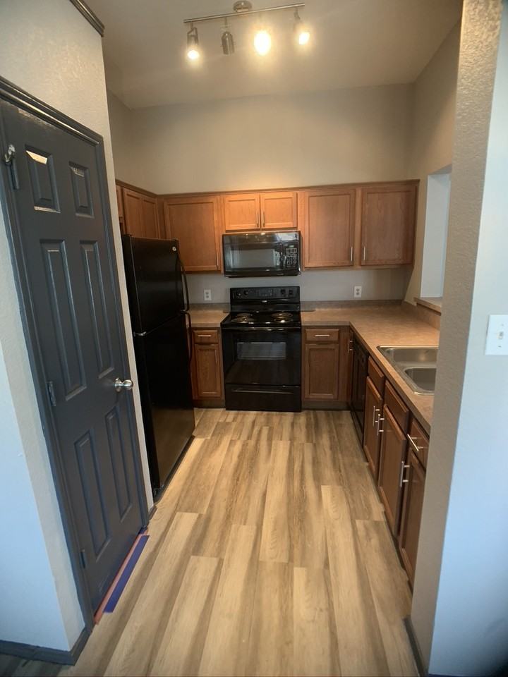 7247 Irish Valley Trl #NA - Photo 3 of 33