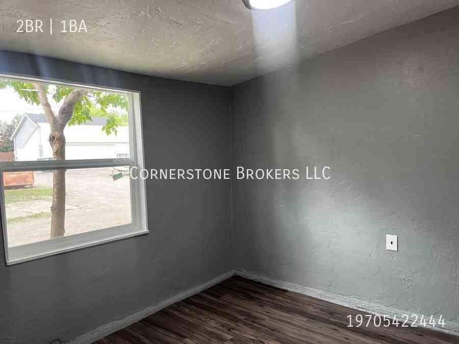 213 E Edmunds St - Photo 6 of 6