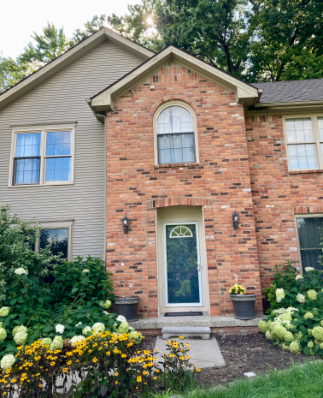 2570 Cades Cv - Photo 2 of 23