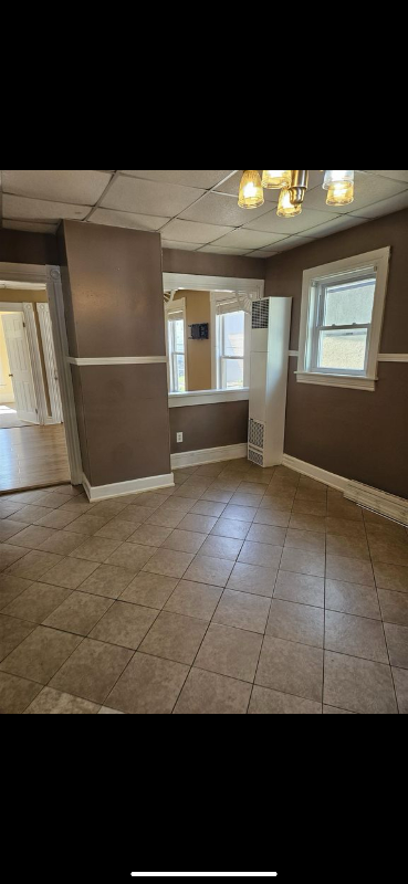 27 Dubuque St #1 - Photo 2 of 9