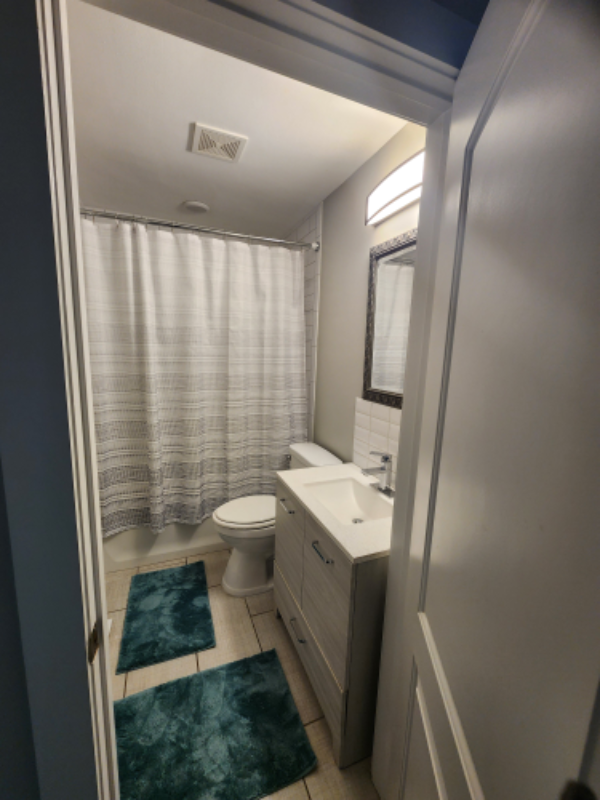 1003 Mckennie Ave - Photo 3 of 9