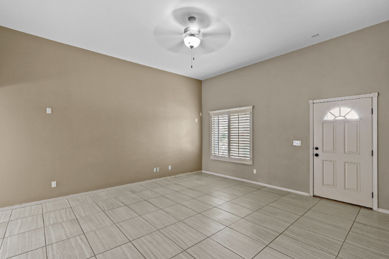 13195 Freshford Dr - Photo 2 of 20